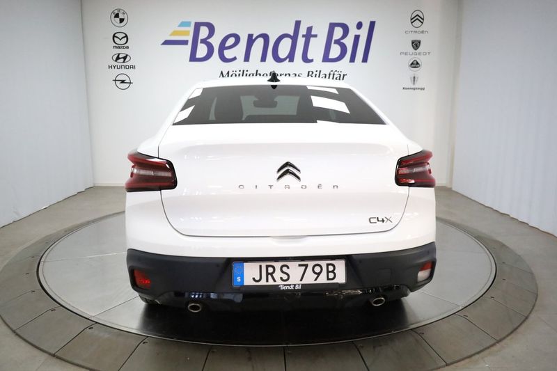 Citroen C4 X bild 8