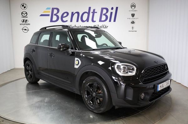 MINI Countryman Cooper SE Cooper SE ALL4 Plug-in hybrid/ Värmare - 2022