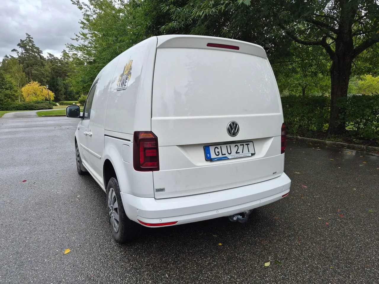 Vehicle image 8