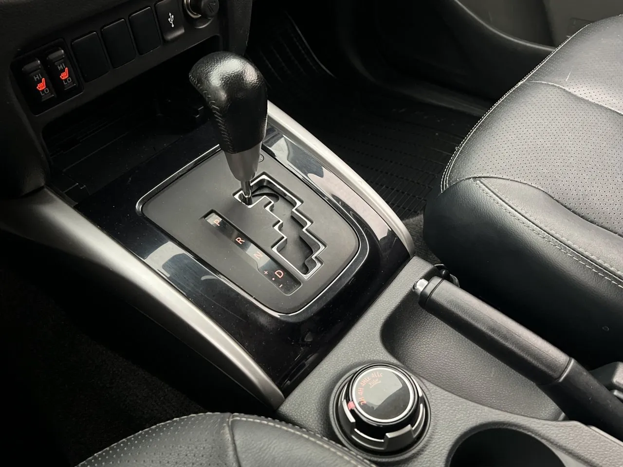 Vehicle image 26