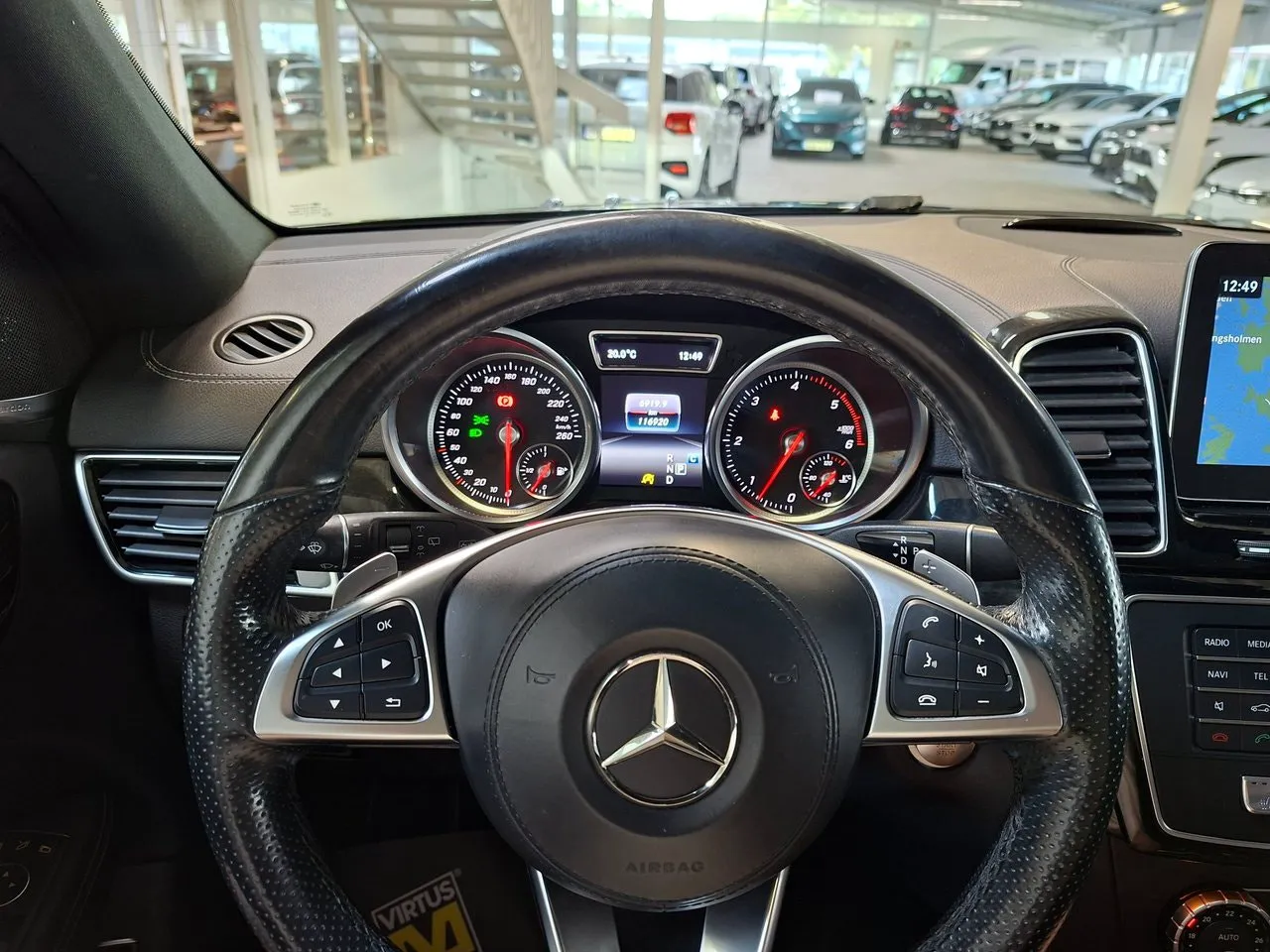 Vehicle image 20