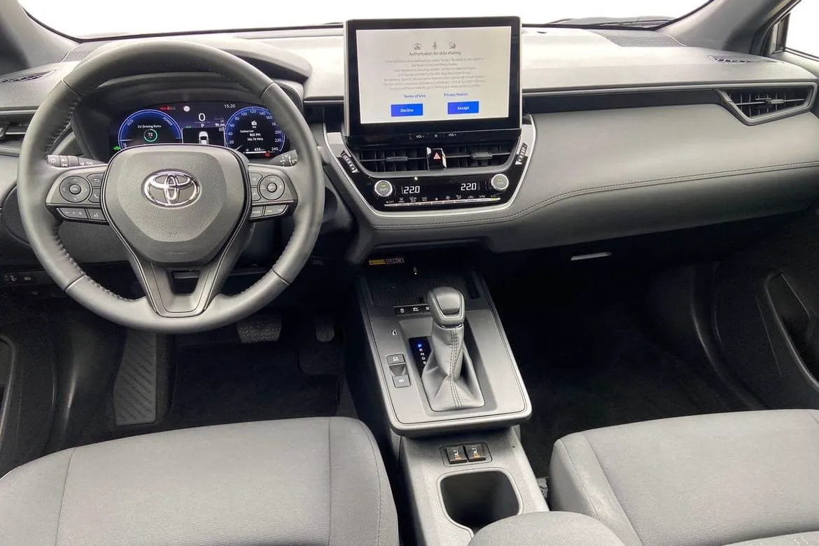 Vehicle image 9
