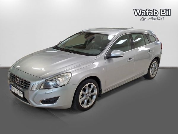 Volvo V60 DRIVE MANUELL - 2012