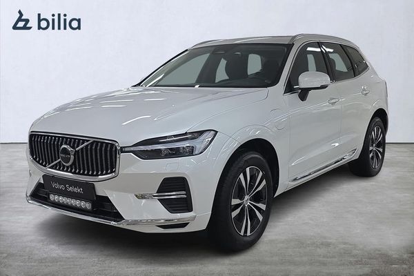 Volvo XC60 Recharge T6 Core Edition/Panorama/Kamera/CarPlay - 2023