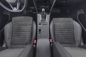 Volkswagen Passat bild 14