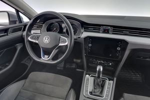 Volkswagen Passat bild 15