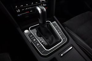 Volkswagen Passat bild 24