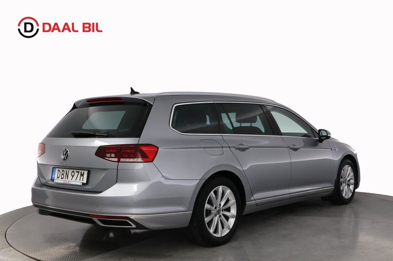 Volkswagen Passat bild 6