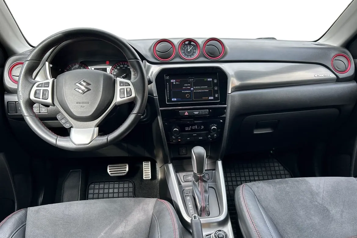 Vehicle image 8