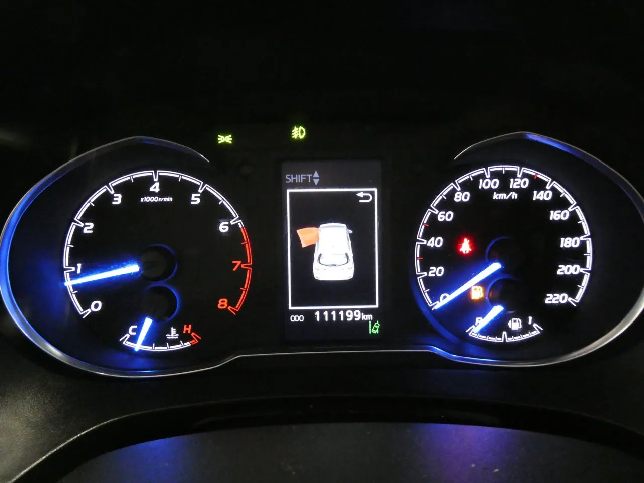 Vehicle image 15