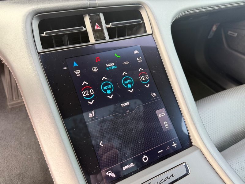 Porsche Taycan bild 15