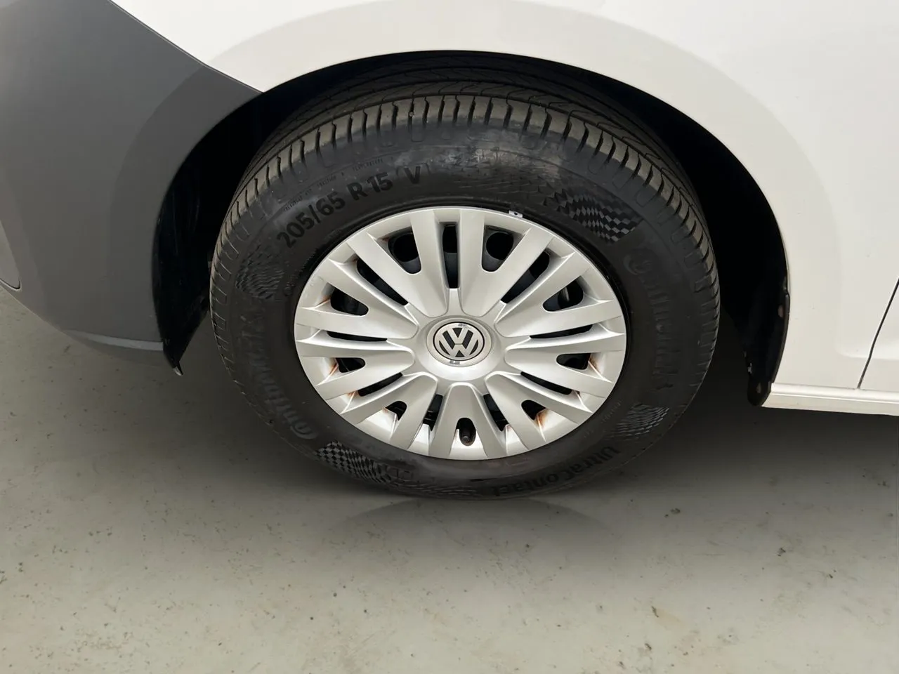 Vehicle image 36