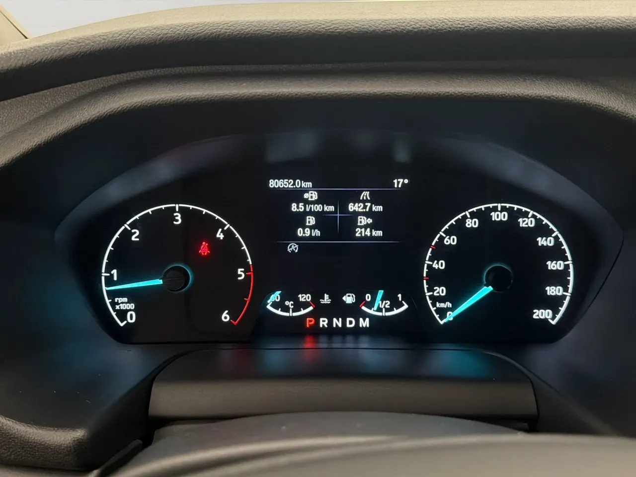 Vehicle image 19