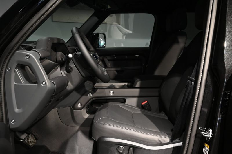 Land Rover Defender bild 15