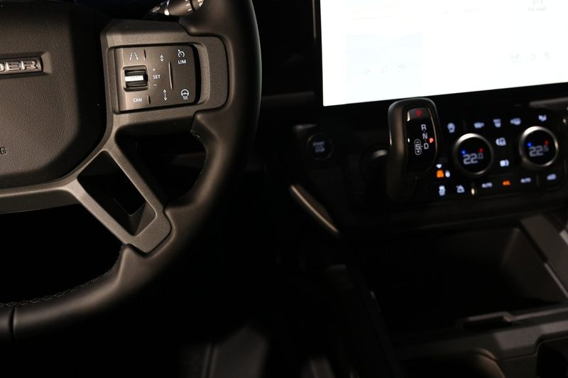 Land Rover Defender bild 12