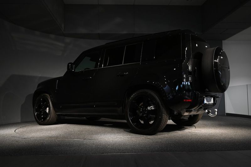 Land Rover Defender bild 3