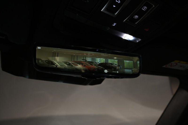Land Rover Defender bild 14
