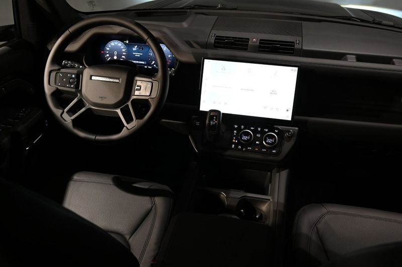 Land Rover Defender bild 10