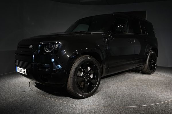 Land Rover Defender 110 110 D350 MHEV Automatic X-Dynamic HSE - 2026