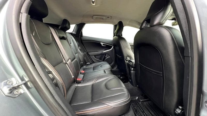 Volvo V40 bild 14
