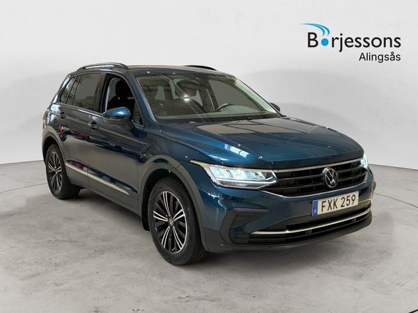 Volkswagen Tiguan TSI 150hk Värmare/Drag/Backkamera - 2023