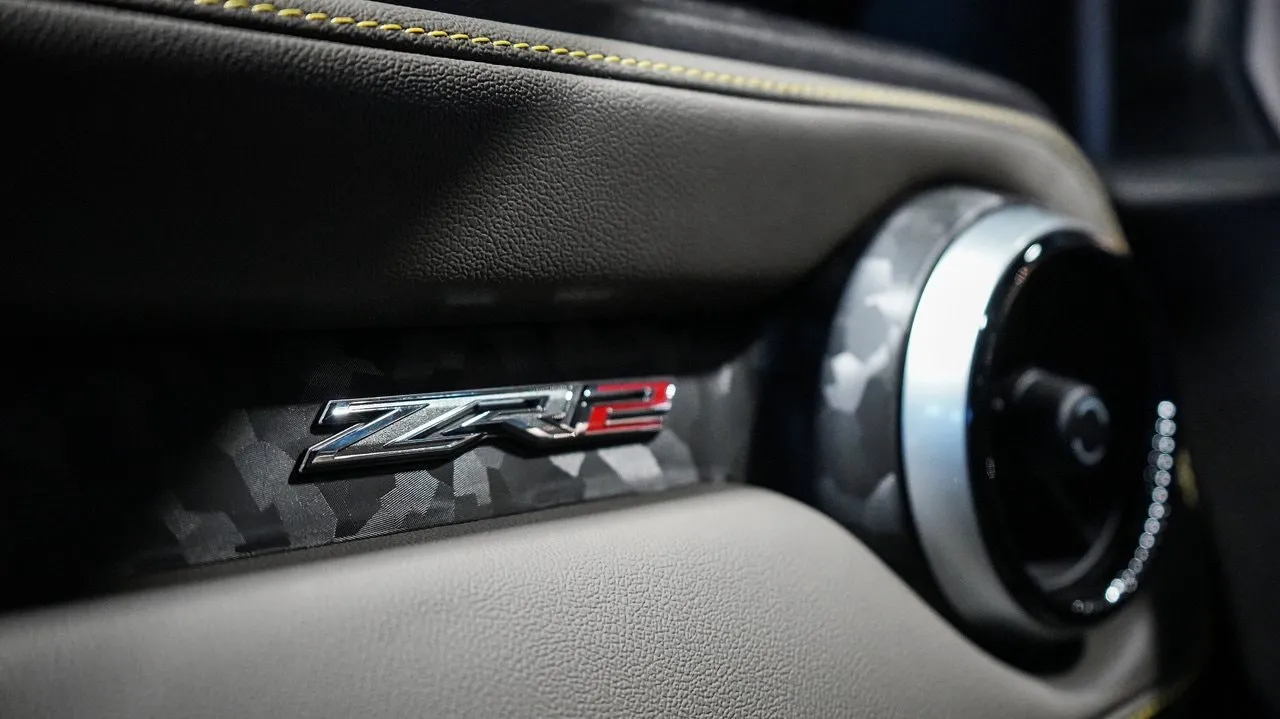 Vehicle image 36