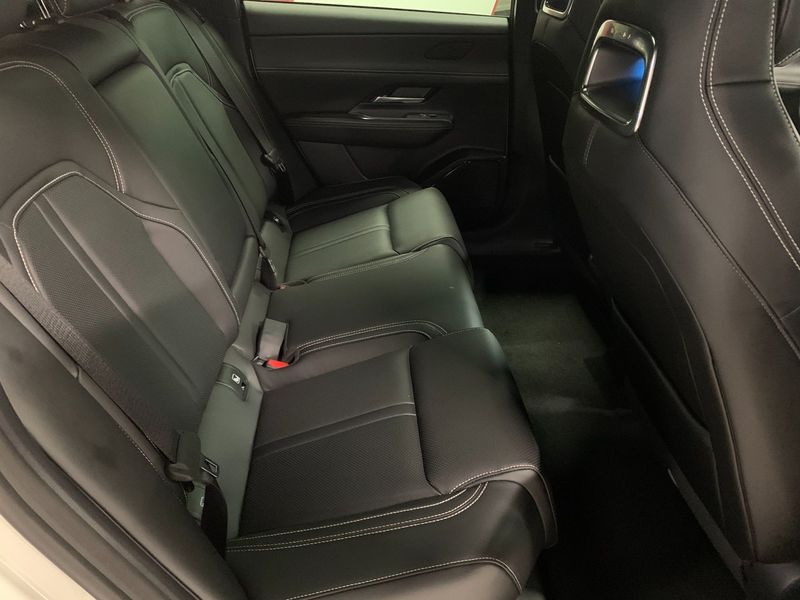 Mazda 6e bild 8