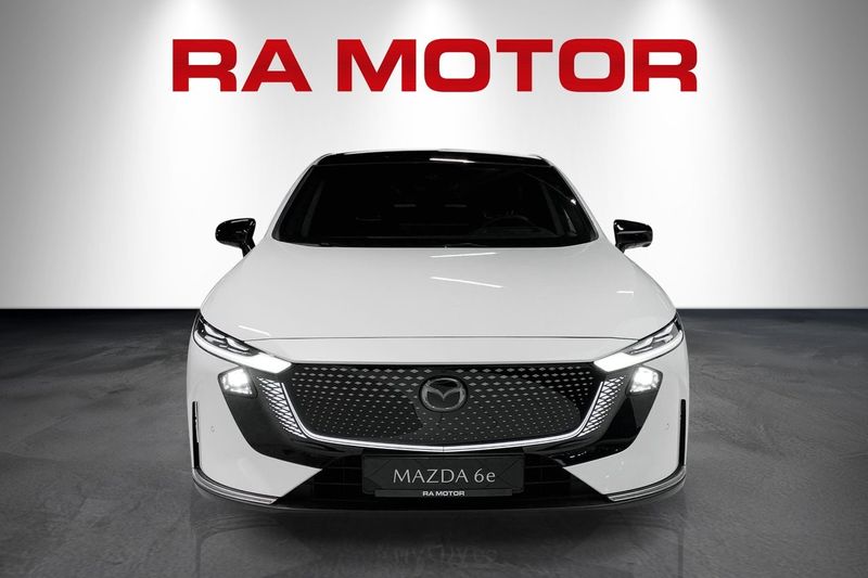 Mazda 6e bild 2