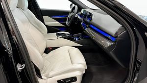 BMW i5 bild 3
