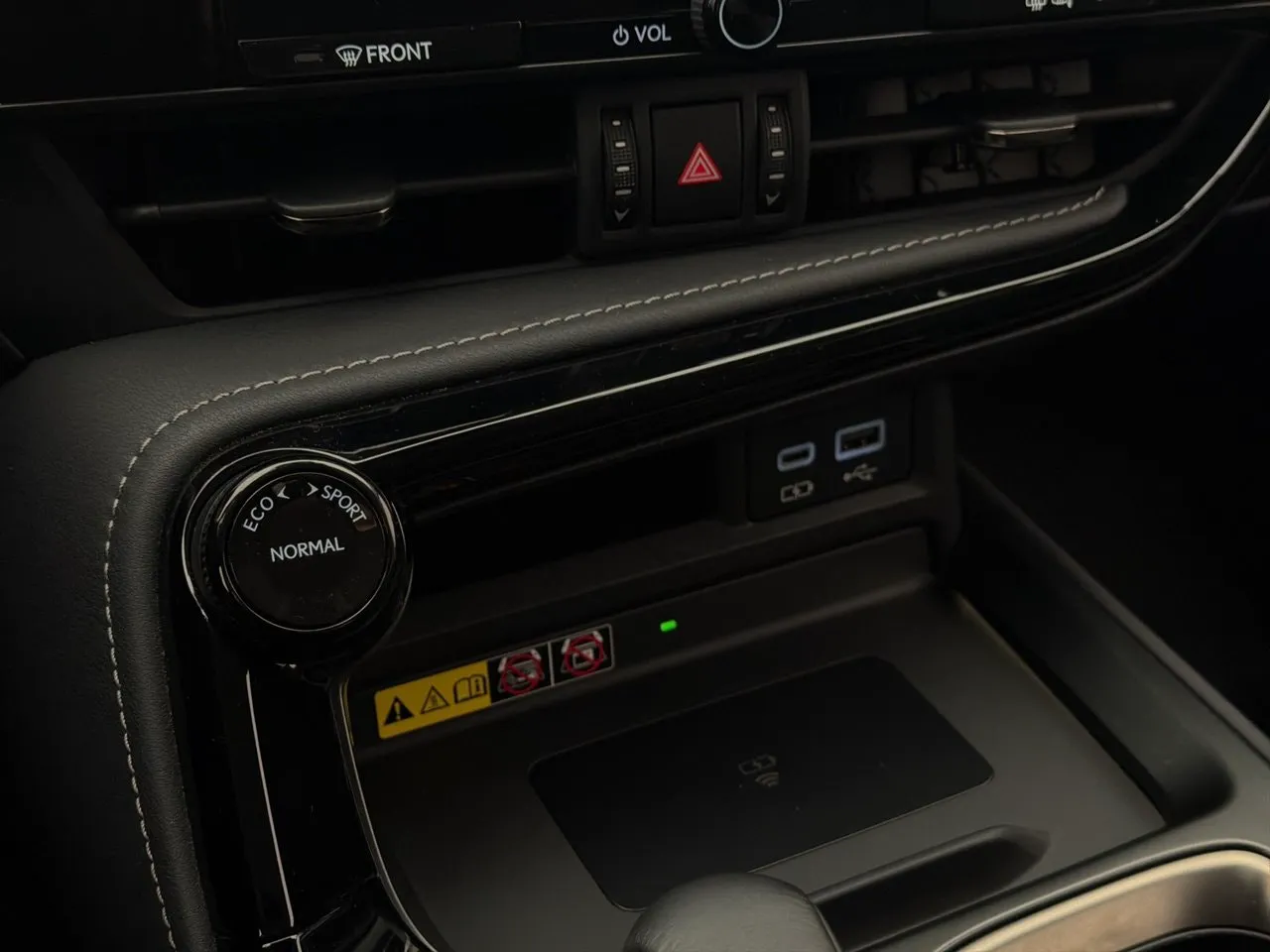 Vehicle image 24