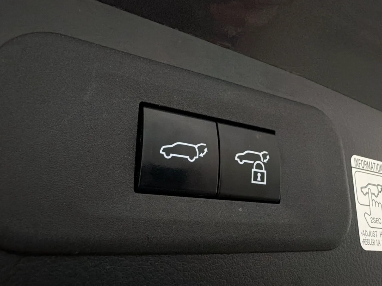 Vehicle image 29