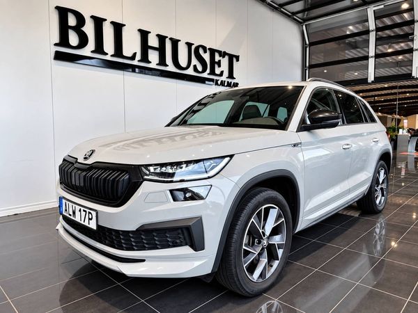 Skoda Kodiaq 2.0 TSI 4x4 Sportline*Dragkrok*7-sits*Leasbar*1 Ägare - 2023
