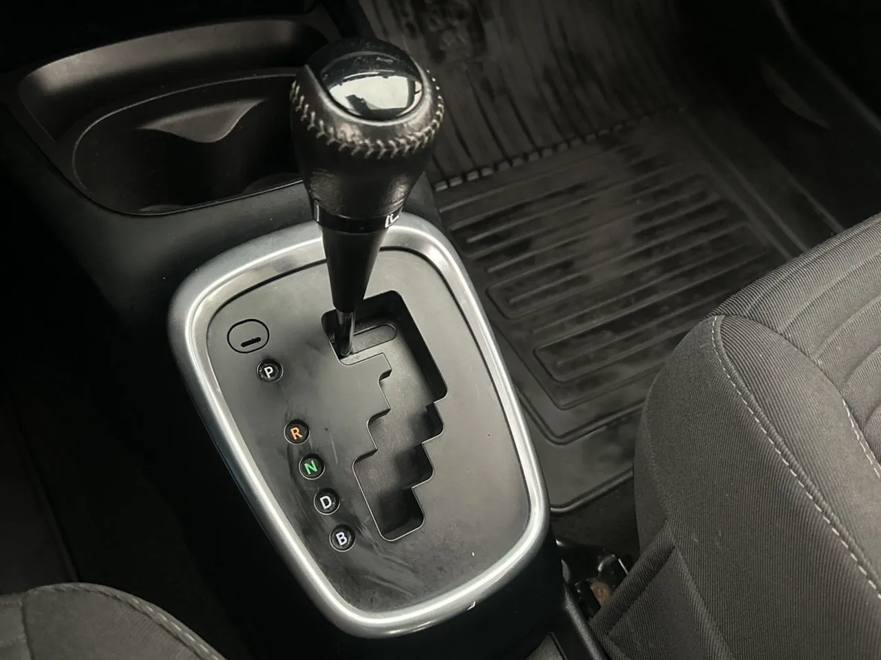 Vehicle image 23