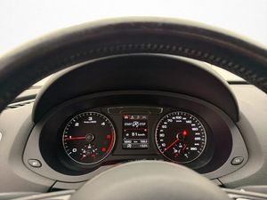 Audi Q3 bild 18