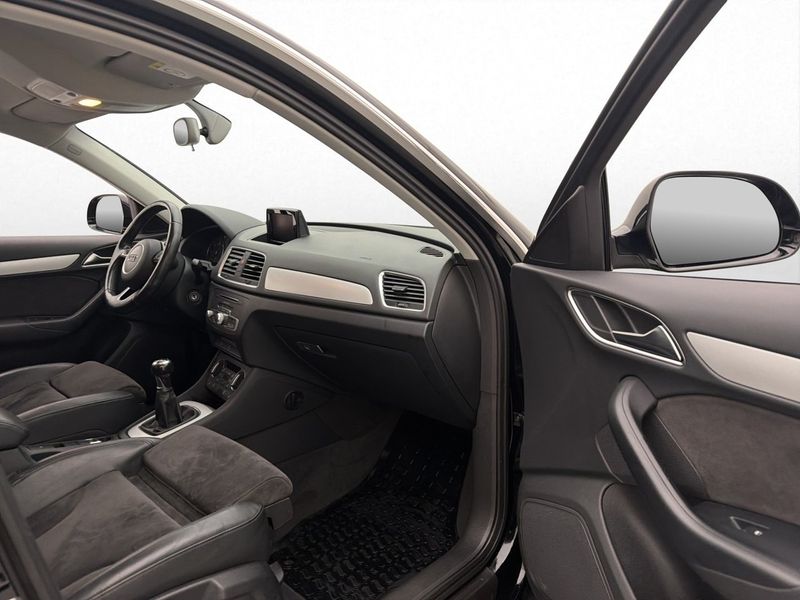 Audi Q3 bild 24