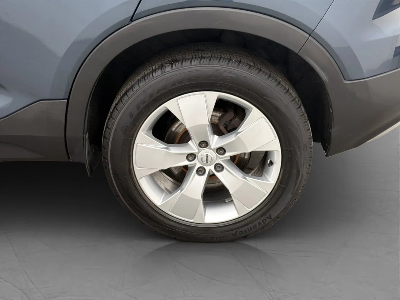 Vehicle image 33