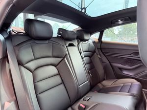 Porsche Taycan bild 13