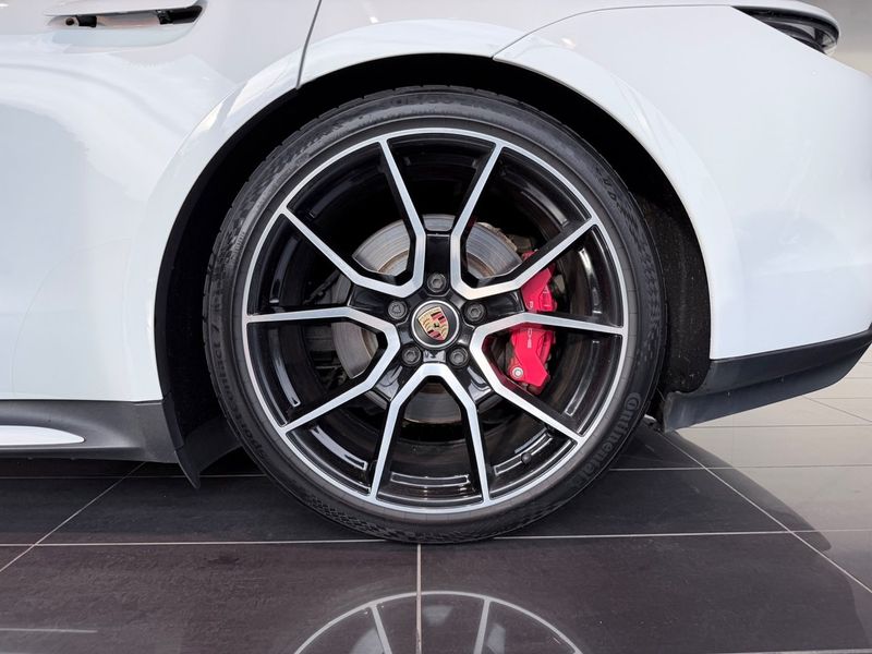Porsche Taycan bild 9