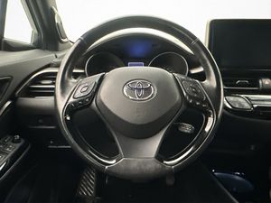 Toyota C-HR bild 15