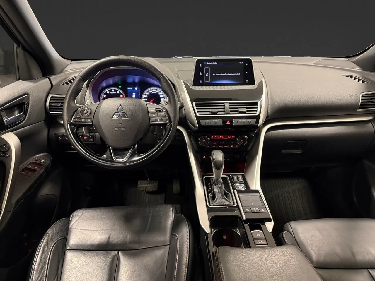 Vehicle image 14