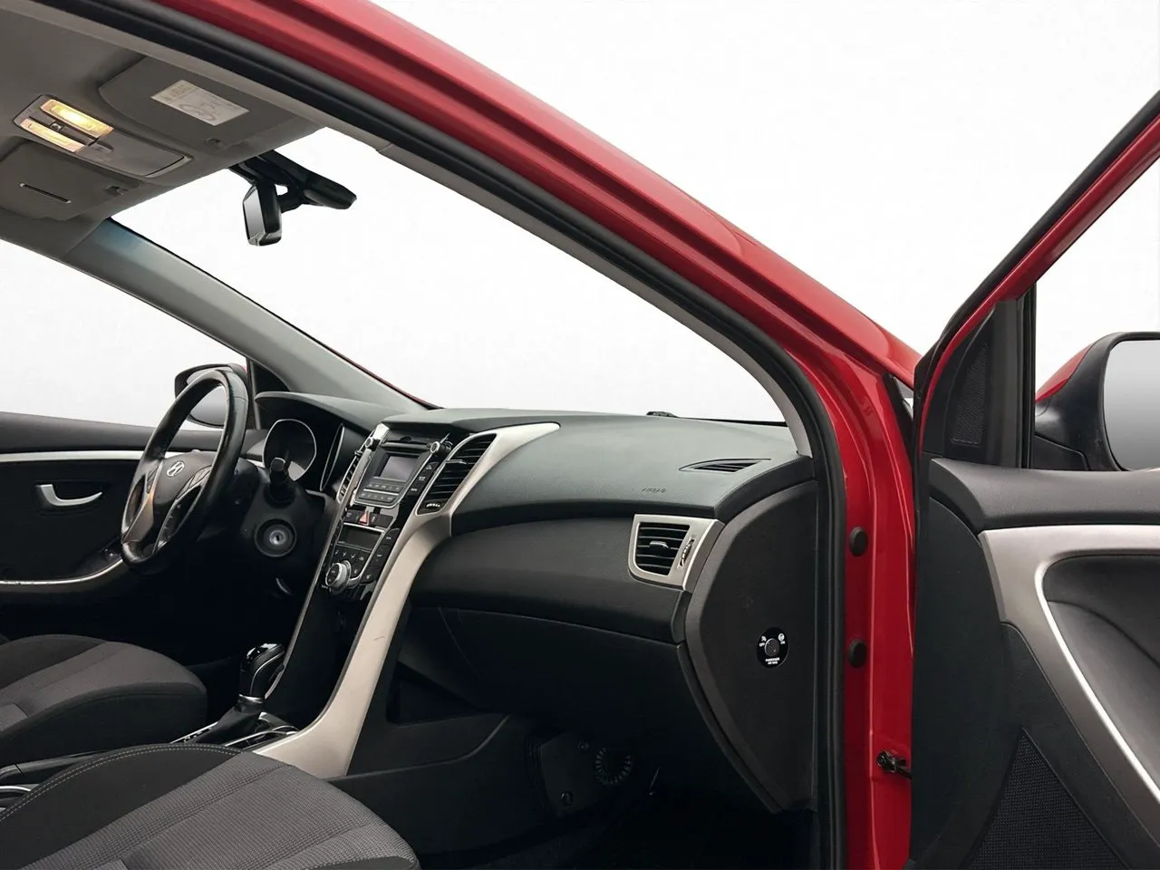 Vehicle image 14