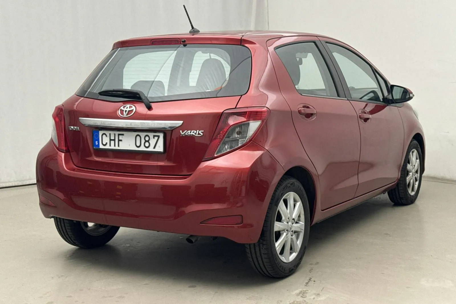 Vehicle image 2