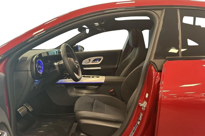 Mercedes CLA250 bild 8