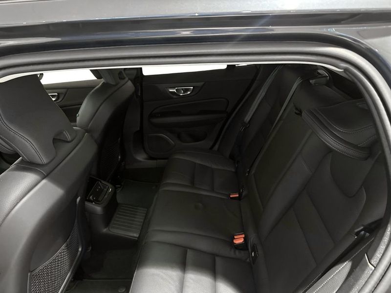Volvo V60 bild 7