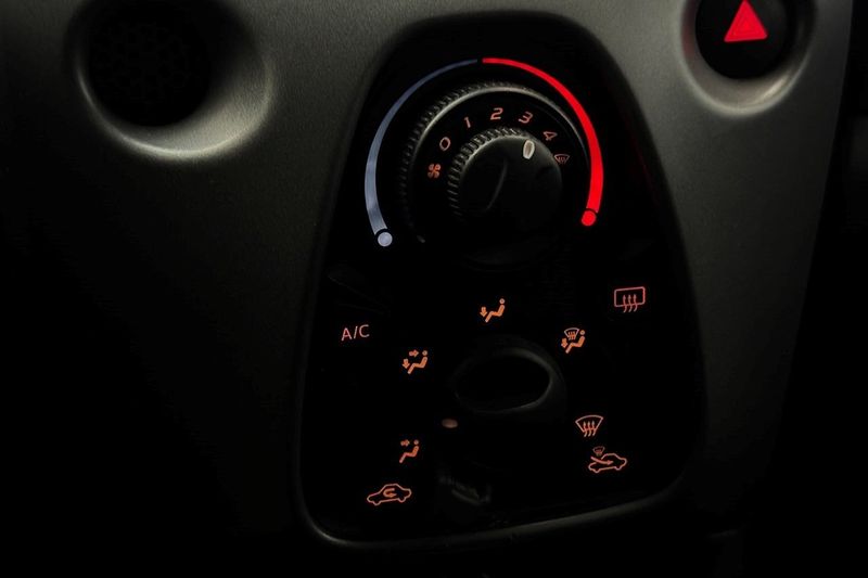 Toyota Aygo bild 24