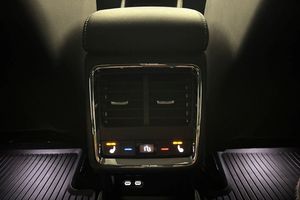 Skoda Enyaq bild 16