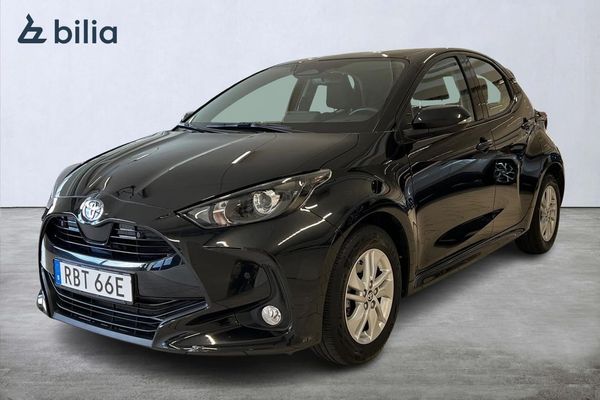 Toyota Yaris Hybrid 115 1,5 5D Active Komfortpaket P-sensorer - 2025