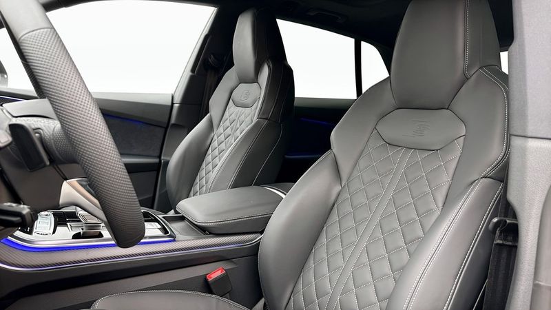 Audi Q8 bild 10