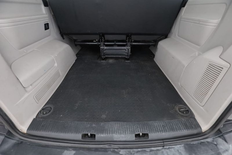 Volkswagen Caravelle bild 18