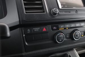 Volkswagen Caravelle bild 24